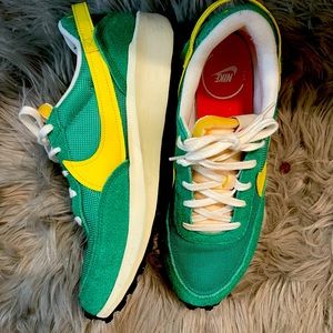 Nike Waffle Womens Size 11